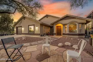 3686 W Flying Diamond Dr, Tucson, AZ 85742 - Photo 3