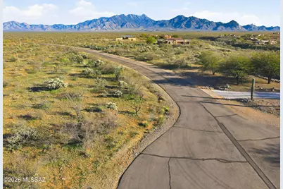 657 E Canyon Rock Road #47, Green Valley, AZ 85614 - Photo 5