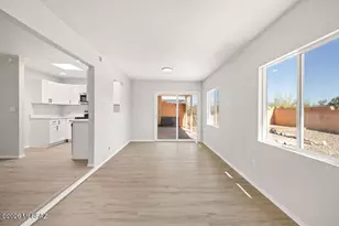 2437 S Saddleback Ave, Tucson, AZ 85710 - Photo 13