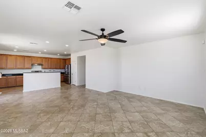 11598 W Rock Village Street, Marana, AZ 85658 - Photo 17