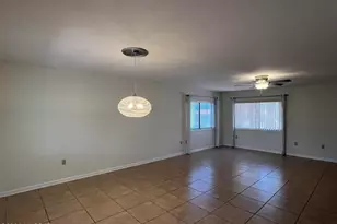 266 W Calle Frambuesa, Green Valley, AZ 85614 - Photo 7
