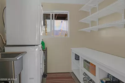 9921 E Bunker Hill Place, Tucson, AZ 85748 - Photo 13