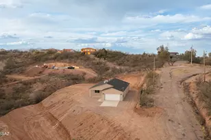 1030 Pino Ct, Rio Rico, AZ 85648 - Photo 9