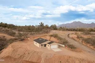1030 Pino Ct, Rio Rico, AZ 85648 - Photo 11