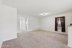 6737 S Cut Bow Dr, Tucson, AZ 85757 - Photo 3