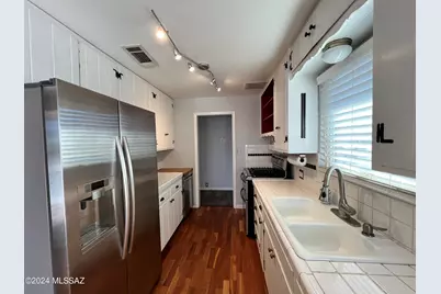 5425 E 6th Street, Tucson, AZ 85711 - Photo 5