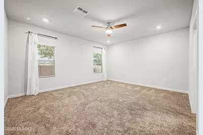 315 W Aberdeen Street, Vail, AZ 85641 - Photo 11