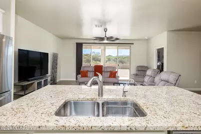 535 W Grantham Street, Vail, AZ 85641 - Photo 13