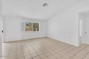 4102 S Via De Febrero, Green Valley, AZ 85622 - Photo 9