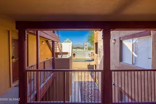 1810 E Blacklidge Dr, Tucson, AZ 85719 - Photo 13