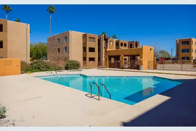 1810 E Blacklidge Drive #112, Tucson, AZ 85719 - Photo 1