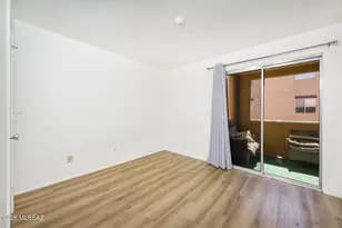 1810 E Blacklidge Dr, Tucson, AZ 85719 - Photo 7