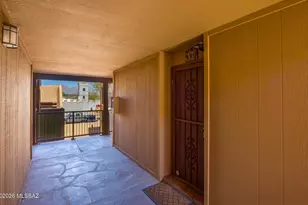 1810 E Blacklidge Dr, Tucson, AZ 85719 - Photo 11