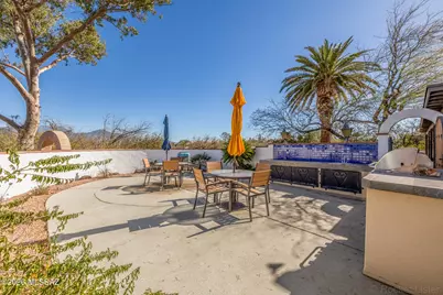 1041 W Mission Twin Buttes Road, Green Valley, AZ 85622 - Photo 11