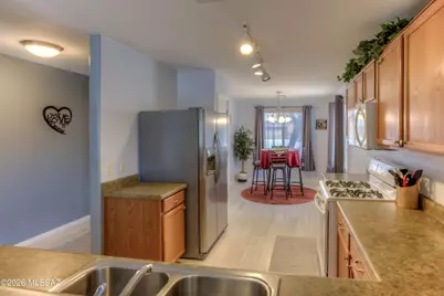 660 S Willis Ray Avenue, Vail, AZ 85641 - Photo 7