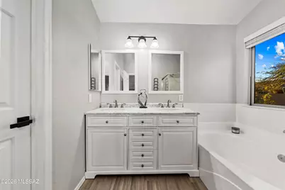 12323 N Kylene Canyon Drive, Oro Valley, AZ 85755 - Photo 17