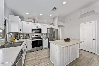 12323 N Kylene Canyon Drive, Oro Valley, AZ 85755 - Photo 5