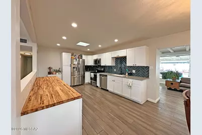 249 S Tucson Boulevard, Tucson, AZ 85716 - Photo 3