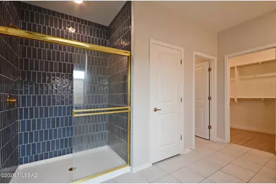 8854 E Stone Meadow Circle, Tucson, AZ 85730 - Photo 17