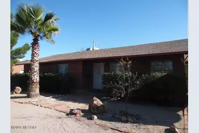 826 N Irving Circle, Tucson, AZ 85711 - Photo 1