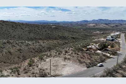 197 Calle Tiburon #59, Rio Rico, AZ 85648 - Photo 9