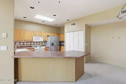 3011 W Trevi Place #201, Tucson, AZ 85741 - Photo 9