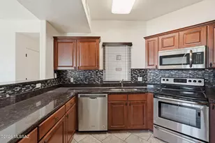 2550 E River Rd, Tucson, AZ 85718 - Photo 13