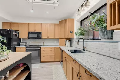 7855 N Northern Avenue, Tucson, AZ 85704 - Photo 9