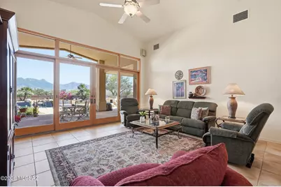 533 E Corte Pasadera Cobrizo, Green Valley, AZ 85614 - Photo 9