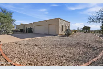 533 E Corte Pasadera Cobrizo, Green Valley, AZ 85614 - Photo 3