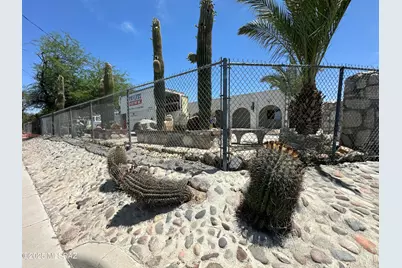 645 W Mabel Street, Tucson, AZ 85705 - Photo 1