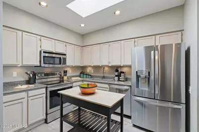 921 W Via Del Pardillo, Green Valley, AZ 85622 - Photo 9