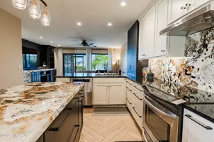 1715 E Deer Shadow Ln, Tucson, AZ 85737 - Photo 17