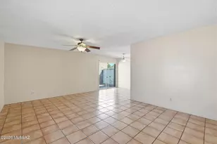 2749 S Pace E Dr, Tucson, AZ 85730 - Photo 3