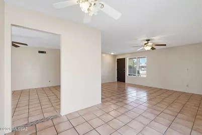 2749 S Pace East Drive, Tucson, AZ 85730 - Photo 7