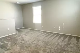 8010 S Golden Bell Dr, Tucson, AZ 85717 - Photo 11