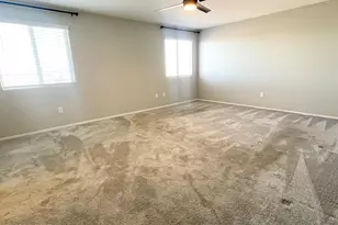 8010 S Golden Bell Dr, Tucson, AZ 85717 - Photo 13