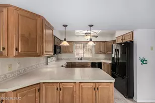 810 N Camino Santiago, Tucson, AZ 85745 - Photo 5