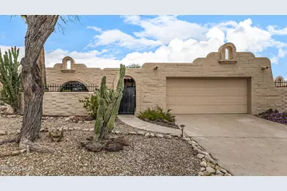 810 N Camino Santiago #31, Tucson, AZ 85745 - Photo 1