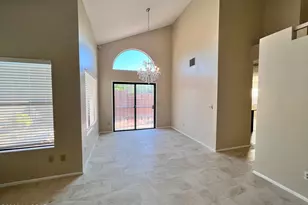 10456 N Fair Mountain Dr, Tucson, AZ 85737 - Photo 3