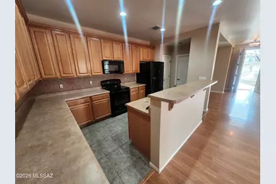 2713 N Neruda Lane, Tucson, AZ 85712 - Photo 9