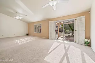 1747 N Sandstone Ridge Dr, Tucson, AZ 85715 - Photo 9