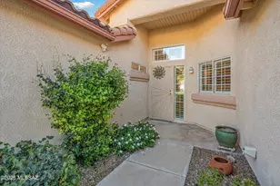 1747 N Sandstone Ridge Dr, Tucson, AZ 85715 - Photo 3