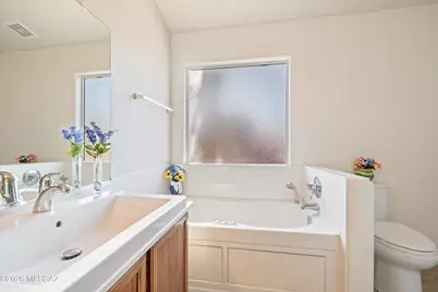 1747 N Sandstone Ridge Drive, Tucson, AZ 85715 - Photo 23