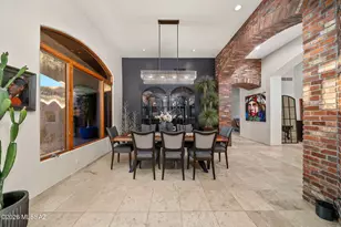 1887 E Desert Garden Dr, Tucson, AZ 85718 - Photo 7