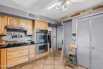 2701 N Arcadia Avenue, Tucson, AZ 85712 - Photo 5