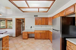 8131 E Ridgebrook Dr, Tucson, AZ 85750 - Photo 13