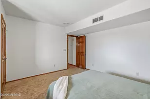 8131 E Ridgebrook Dr, Tucson, AZ 85750 - Photo 35