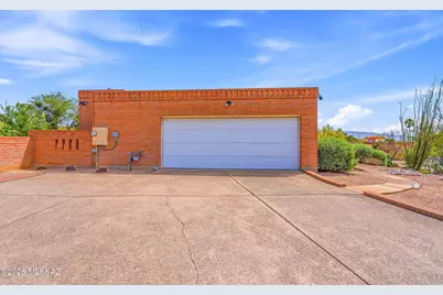 8131 E Ridgebrook Drive, Tucson, AZ 85750 - Photo 41