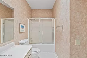 1770 W Camino Estelar, Green Valley, AZ 85622 - Photo 17